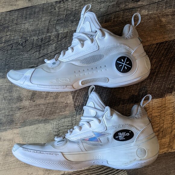 Women's White Athletic Shoes - Picture 3 of 8